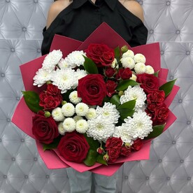 Роза, Хризантема кустовая, Кустовая роза, Рускус, Упаковка дизайнерская