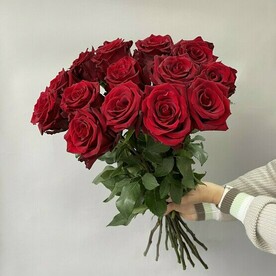 15 красных роз Эквадор