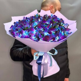 Шикарный букет с орхидеями дендробиум