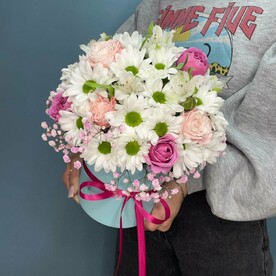 Композиция в коробке