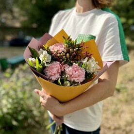 Букет «Праздничное утро» с диантусами