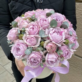 Коробочка с Пионовидными кустовыми розами