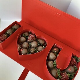 Клубника в шоколаде в коробке 25