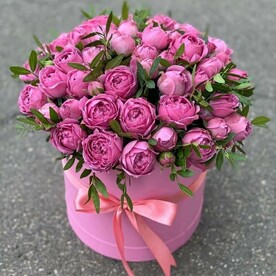 Композиция в шляпной коробке №1