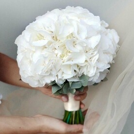 Букет невесты из гортензии