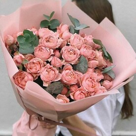 Букет пионовидных роз «Романтика»