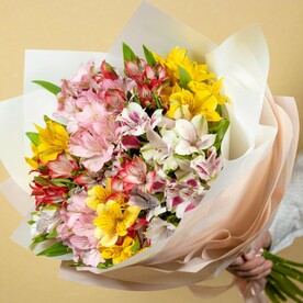 Букет альстромерий «Радуга»