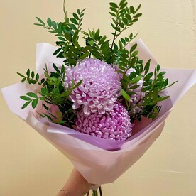 Букет хризантем «Виолетта»