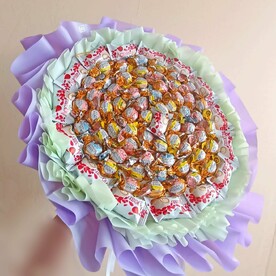 Съедобный букет со сладостями