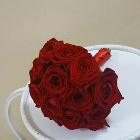 Букет невесты из красных роз