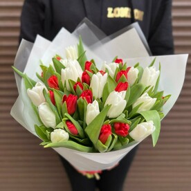 Микс букет из 35 тюльпанов (сб 029)