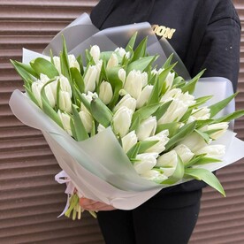 Премиум букет из 75 белых тюльпанов (моно 064)