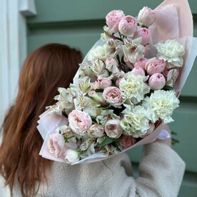 Большой букет пион роза, диантус, альстромерия (сб 008)