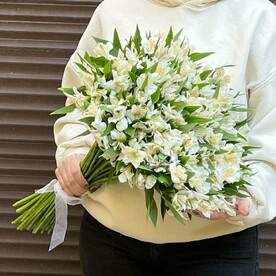 Букет из 35 стойких альстромерий (моно 170 /1)