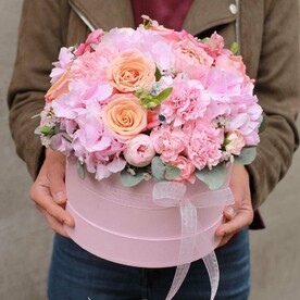 Нежная композиция