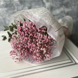 Букет из розовой гипсофилы