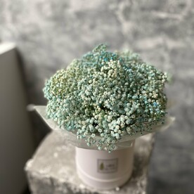 Коробочка с голубой гипсофилой