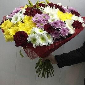 Букет из хризантемы с розами😍🥰😘