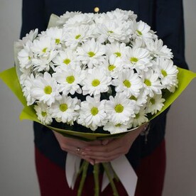 Букет из 9 кустовых хризантемы