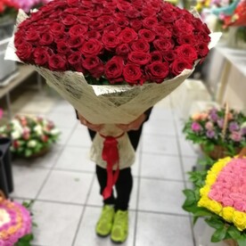 Букет из 151 розы