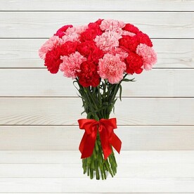Букет из 49 гвоздик