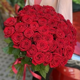 Букет из 51 розы 70 см