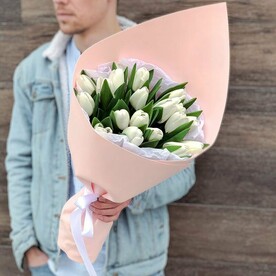 Букет 19 тюльпан
