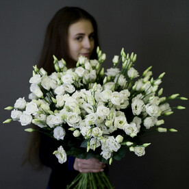Букет белых эустом
