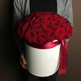 Бархатные розы в Коробке