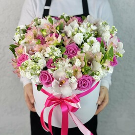 Большая коробка микс цветов