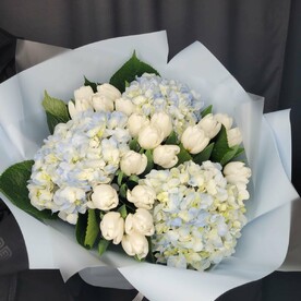 🌸Воздушный букет с гортензией