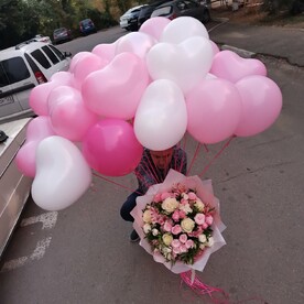 Букет и связка шаров🌺