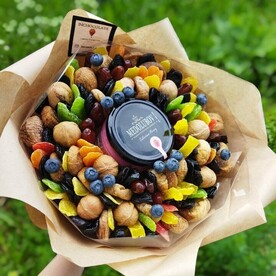 Букет из сухофруктов