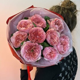 Монобукет с пионовидными розами «Кхалиси»