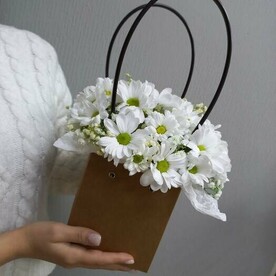 Цветы в коробке