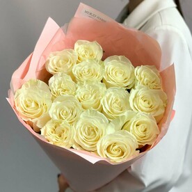 🎀 15 белых роз (Е008)