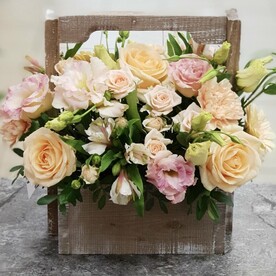 Цветы в ящике