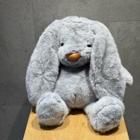 Зайчик длинный уши