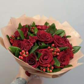 Букет из красной розы