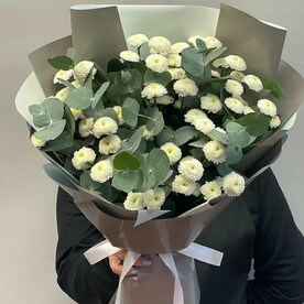 Букет с хризантемами помпон