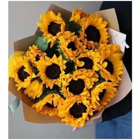 13 подсолнухов в крафте 💛