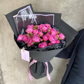 Пионовидные кустовые розы