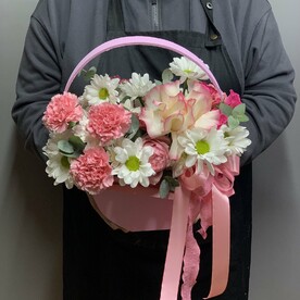 Ящик с цветами