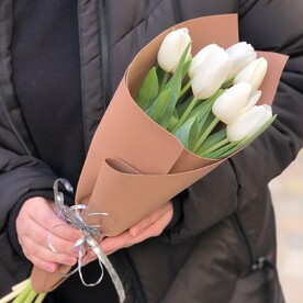 Букет белых Тюльпанов