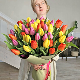 Букет из 51 отборного тюльпана микс