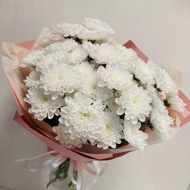 Букет из 7 кустовых хризантем