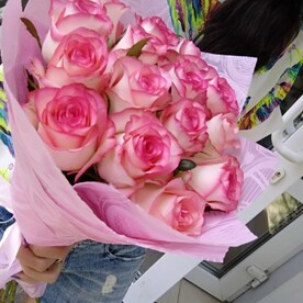 15 нежных роз