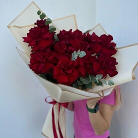 Букет из 13 французских роз