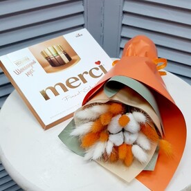 Букет из сухоцветов и шоколад "До скорой встречи !"