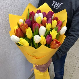 Букет для яркого праздника